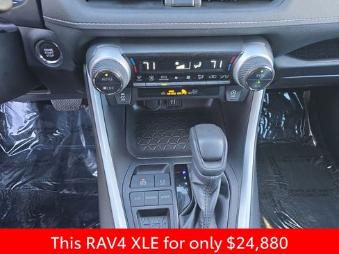 Used 2024 Toyota RAV4 XLE image 29