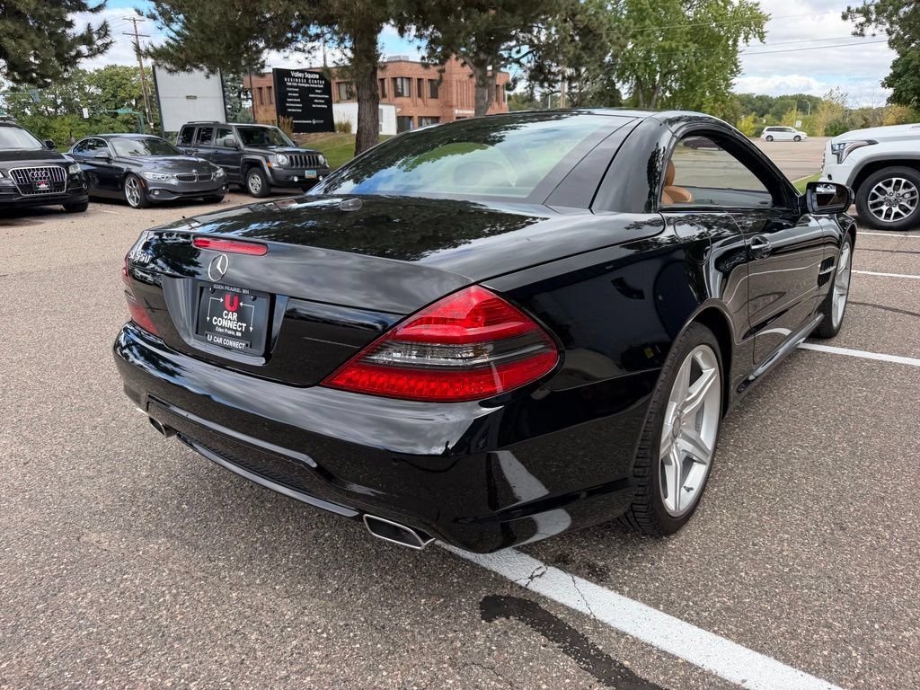 Used 2012 Mercedes-Benz SL 550 image 58