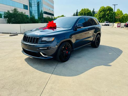 Used 2014 Jeep Grand Cherokee SRT AWD/4WD image 17