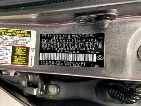 Used 2019 Toyota Camry LE FWD image 29