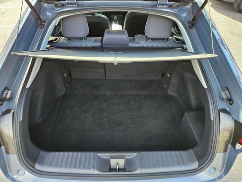 Used 2024 Toyota Prius LE image 10