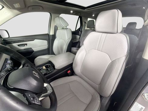 Used 2024 Honda Pilot Elite image 19