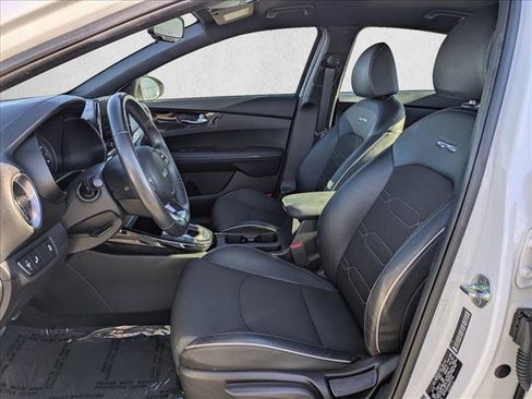 Used 2022 Kia Forte GT-Line w/ GT-Line Technology Package image 16