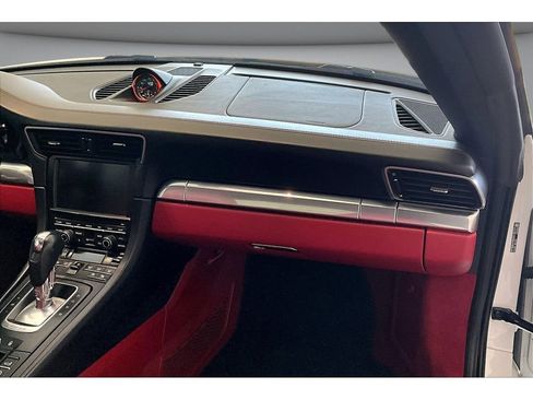 Used 2016 Porsche 911 Targa 4S AWD/4WD image 18