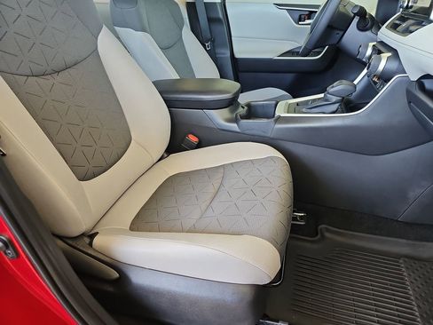 Used 2025 Toyota RAV4 XLE w/ Weather Package AWD/4WD image 13