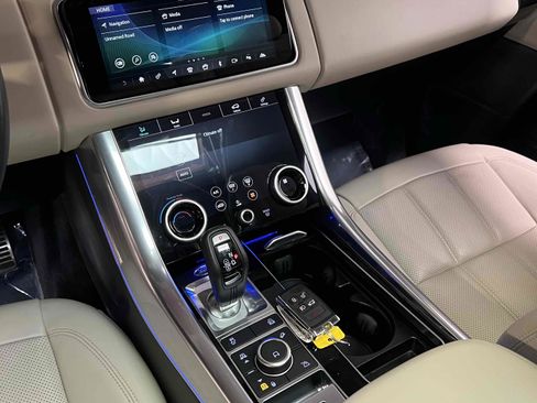 Used 2021 Land Rover Range Rover Sport HSE Dynamic image 30