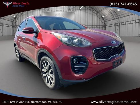 Used 2019 Kia Sportage EX image 2