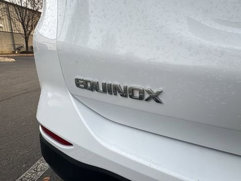 Used 2024 Chevrolet Equinox LT image 33