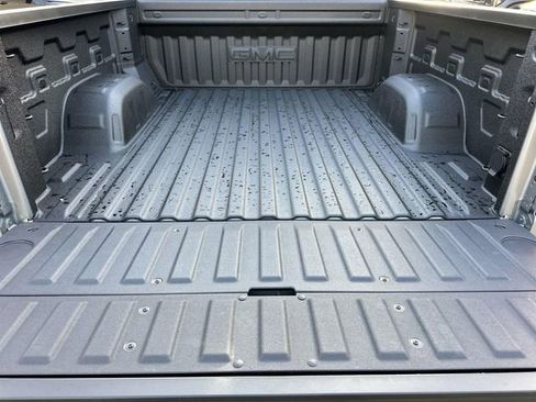 New 2026 GMC Sierra 1500 Elevation w/ LPO, Elevation Black Package image 26