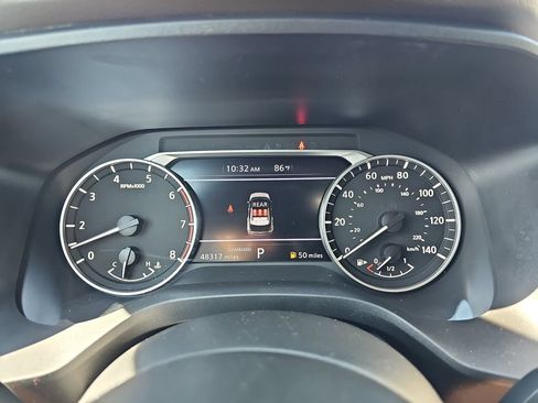 Used 2023 Nissan Rogue S FWD image 19