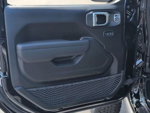 New 2026 Jeep Wrangler Unlimited Sport image 13