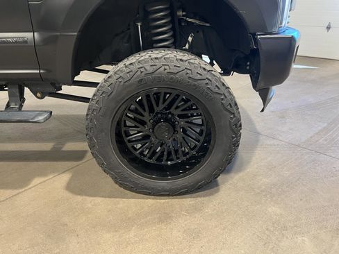 Used 2018 Ford F250 Platinum w/ Platinum Ultimate Package image 44