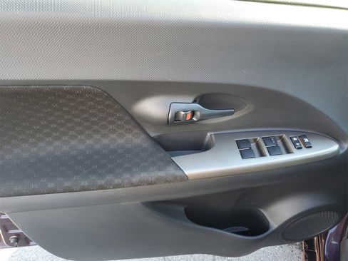 Used 2014 Scion xD image 19