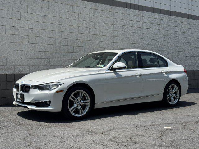 Used 2015 BMW 335i xDrive Sedan AWD/4WD image 10