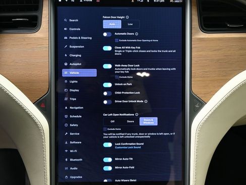 Used 2021 Tesla Model X Long Range image 29