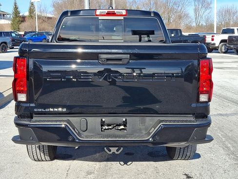 Certified 2024 Chevrolet Colorado W/T w/ Safety Package image 5