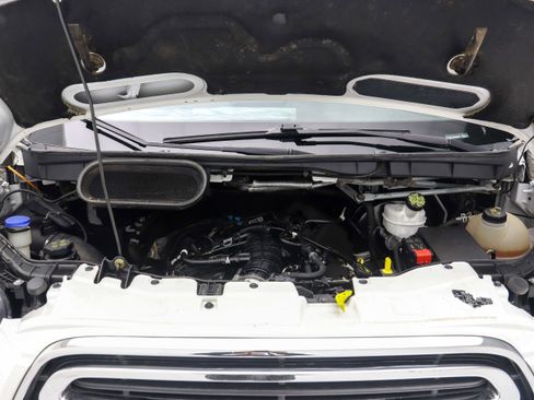 Used 2018 Ford Transit 150 XLT image 25