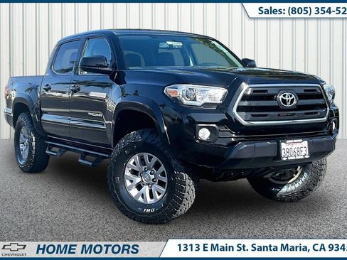Used 2017 Toyota Tacoma SR5 w/ Tow Package AWD/4WD image 1