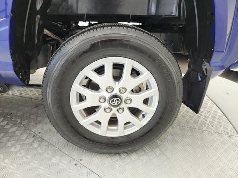 Certified 2024 Toyota Tacoma SR5 image 24