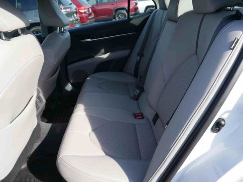 Used 2023 Toyota Camry XSE w/ Cold Weather Package image 13