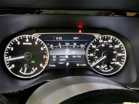 New 2025 Nissan Pathfinder SL w/ Lighting Package (N92) image 23