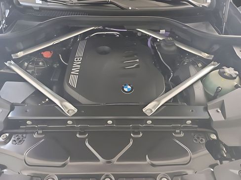 Used 2026 BMW X5 sDrive40i w/ Premium Package image 20