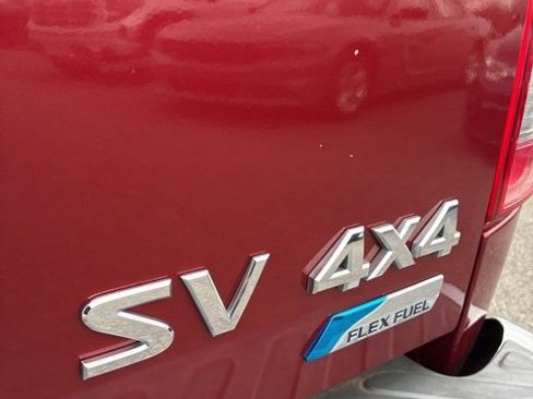 Used 2017 Nissan Frontier SV image 10