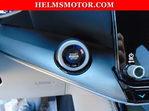 Certified 2025 Jeep Wagoneer 4WD image 27