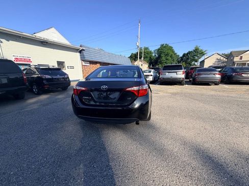 Used 2014 Toyota Corolla LE FWD image 27