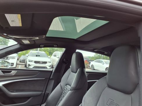 Certified 2021 Audi RS 7 Sportback w/ RS 7 Executive Package image 11