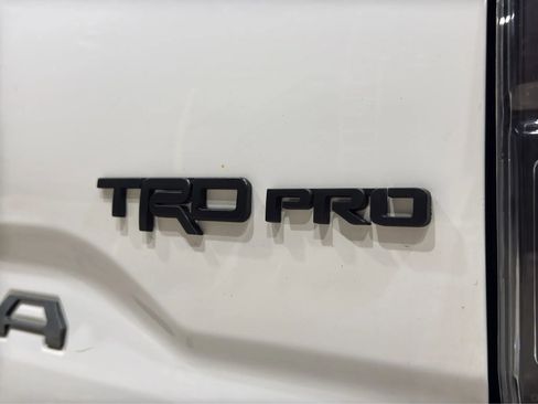 Used 2018 Toyota Tacoma TRD Pro image 41