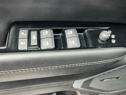 Used 2024 Jeep Wagoneer Series II AWD/4WD image 22