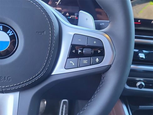 New 2026 BMW X6 xDrive40i w/ Climate Comfort Package image 25