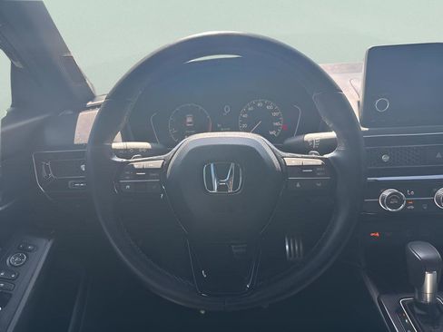 Used 2025 Honda Civic Sport image 25