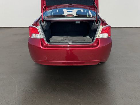 Used 2012 Subaru Impreza 2.0i image 12