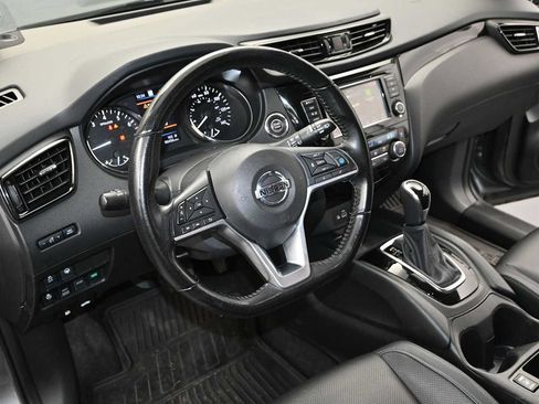 Used 2022 Nissan Rogue Sport SL AWD/4WD image 10