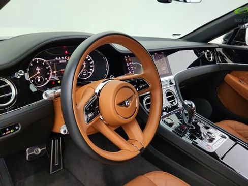 Used 2022 Bentley Continental GT AWD/4WD image 24