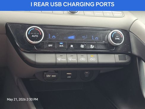 Certified 2024 Hyundai Elantra SEL FWD image 23