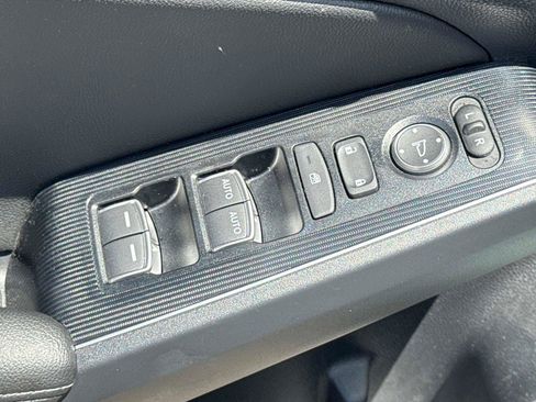 Certified 2023 Honda Civic Sport Touring image 18