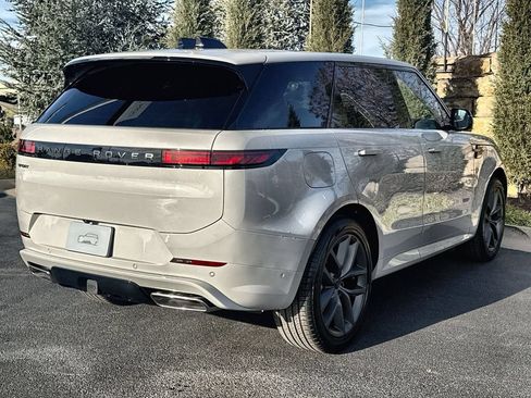 Certified 2026 Land Rover Range Rover Sport Dynamic SE AWD/4WD image 5