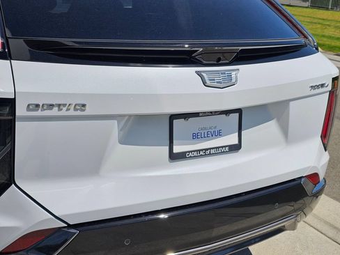 New 2026 Cadillac Optiq Sport 2 AWD/4WD image 14