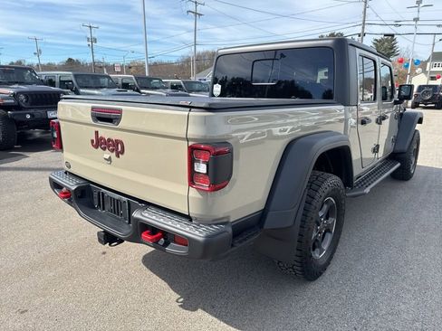 Certified 2022 Jeep Gladiator Rubicon w/ LED Lighting Group image 5