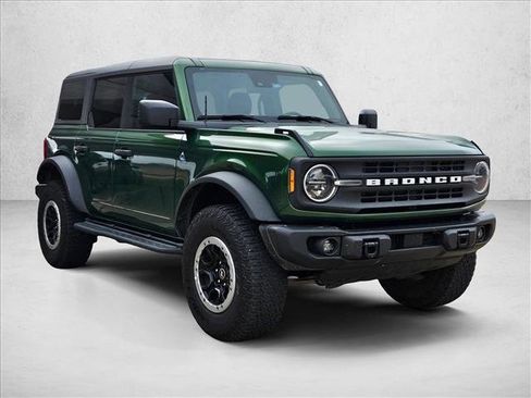 Certified 2023 Ford Bronco Black Diamond w/ Sasquatch Package image 4