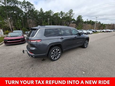 Used 2022 Jeep Grand Cherokee L Overland w/ Luxury Tech Group IV image 16