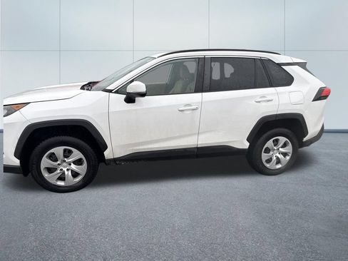 Used 2019 Toyota RAV4 LE w/ All Weather Liner Package AWD/4WD image 7
