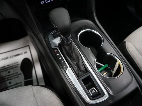 Used 2023 Chevrolet Equinox LS w/ Driver Confidence II Package image 35