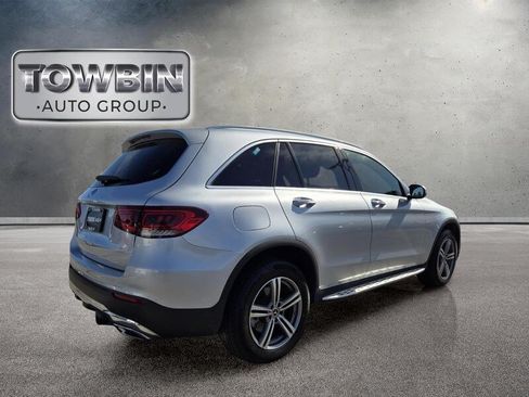 Used 2020 Mercedes-Benz GLC 300 w/ Premium Package image 5