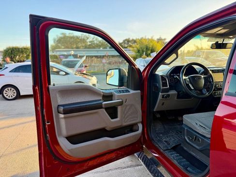 Used 2015 Ford F150 XLT w/ Equipment Group 302A Luxury image 9