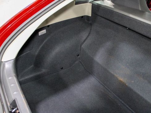 Used 2005 Chrysler Crossfire Limited image 30