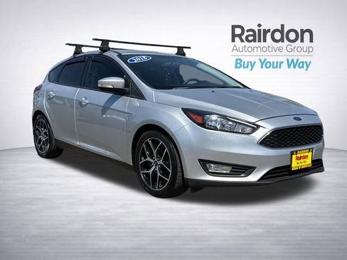 Used 2018 Ford Focus SEL FWD image 1